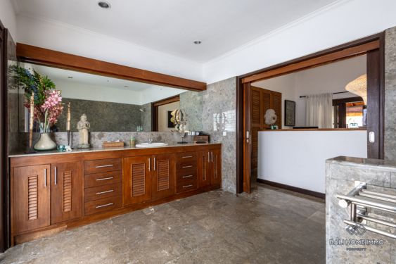 Image 16 from Villa 3 Kamar Menakjubkan untuk Disewakan di Bali Seminyak Oberoi
