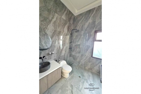 Image 13 from VILLA 3 KAMAR TIDUR YANG CERAH DAN MODERN UNTUK DISEWA DI ULUWATU
