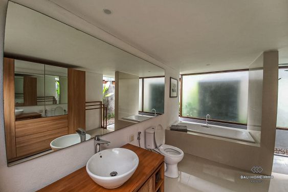 Image 8 from Charming 1 Bedroom Villa for Monthly Rental in Bali Petitenget