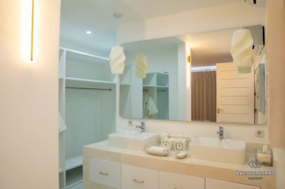 Image 20 from Hotel Menawan dengan 10 Kamar Dijual dengan Sistem Hak Sewa di Kerobokan, Bali