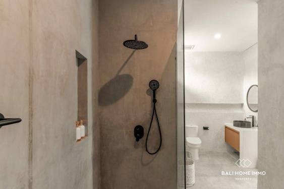 Image 14 from Villa menawan 2 kamar untuk dijual dengan status hak sewa di Buduk Bali.