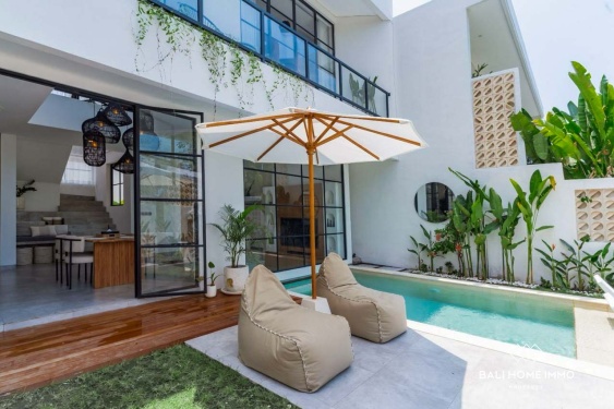 Image 2 from Villa menawan 2 kamar untuk dijual dengan status hak sewa di Buduk Bali.