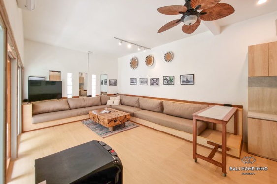 Image 3 from Charmante villa de 2 chambres à louer au mois à Seminyak, Bali (Oberoi)