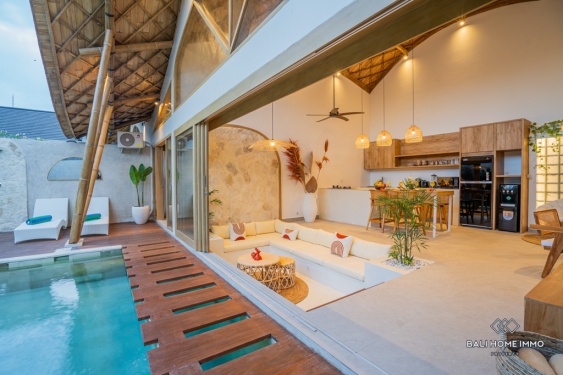 Image 3 from Villa 2 Kamar Tidur Menawan Dijual Hak Sewa di Sisi Perumahan Canggu Bali