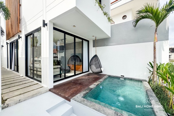 Charming 2-Bedroom Villa with ricefield view for Sale in Berawa