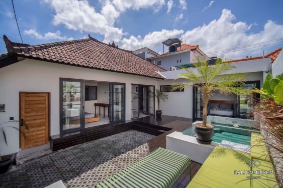 Charming 2 Bedrooms villa for sale leasehold in Bali - Canggu Berawa