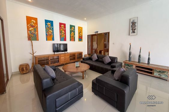 Image 3 from Spacious 3-Bedroom Peaceful Villa for rent in Kerobokan