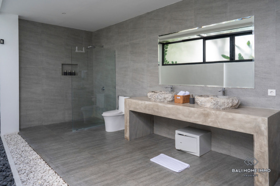 Image 13 from Charming 3 Bedroom Villa for Sale in Bali Kerobokan