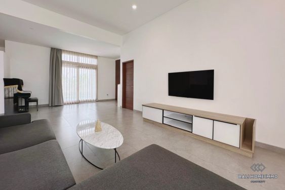 Image 3 from Charming 3 Bedroom Villa for Sale Freehold in Bali Canggu Berawa