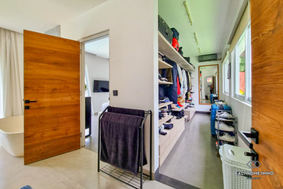 Image 19 from Villa 3 Kamar Menawan Dijual Hak Sewa di Bali Berawa