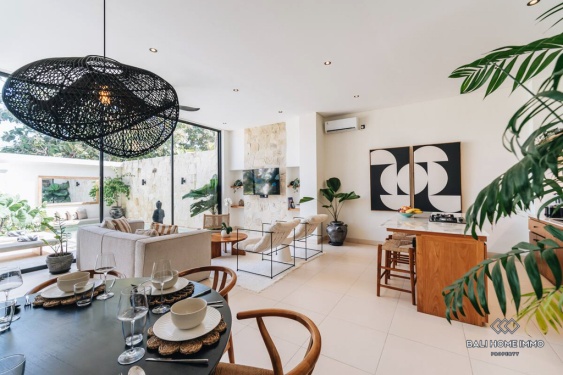 Image 7 from Charming 3 Bedroom Villa for Sale Leasehold in Bali Canggu Batu Bolong-Echo Beach