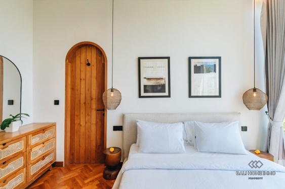 Image 15 from Charming 3 Bedroom Villa for Sale Leasehold in Bali Canggu Batu Bolong-Echo Beach