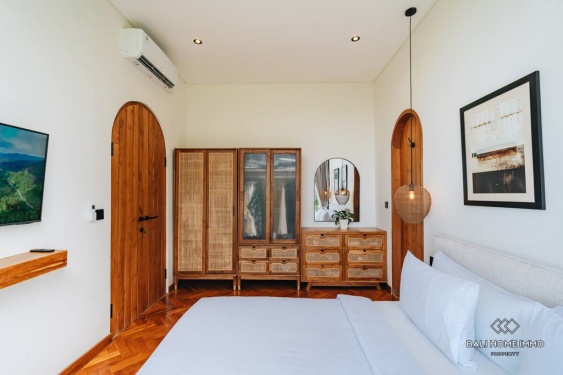 Image 14 from Charming 3 Bedroom Villa for Sale Leasehold in Bali Canggu Batu Bolong-Echo Beach