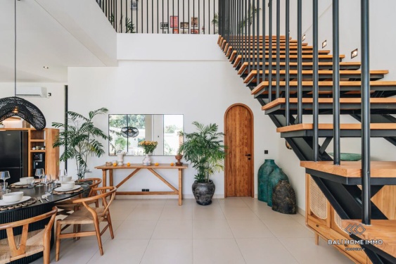 Image 10 from Charming 3 Bedroom Villa for Sale Leasehold in Bali Canggu Batu Bolong-Echo Beach