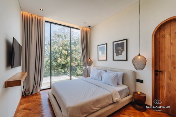 Image 16 from Charming 3 Bedroom Villa for Sale Leasehold in Bali Canggu Batu Bolong-Echo Beach