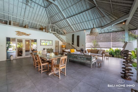 Image 6 from Villa 3 Kamar dengan taman Dijual di Bali Batu Belig