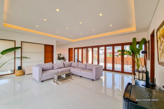 Image 11 from Vila 3 Kamar Tidur Menawan Disewakan Bulanan di Berawa