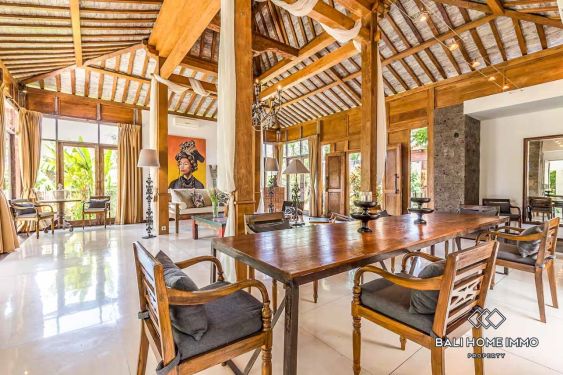 Image 7 from VILLA 4 KAMAR TIDUR YANG MENAWAN UNTUK DISEWAKAN DI BALI CANGGU