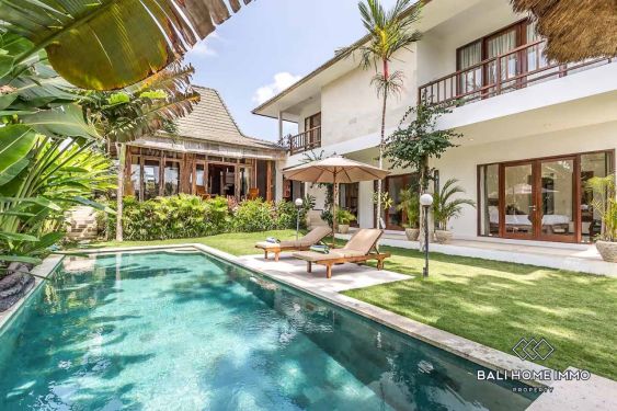 Image 1 from VILLA 4 KAMAR TIDUR YANG MENAWAN UNTUK DISEWAKAN DI BALI CANGGU