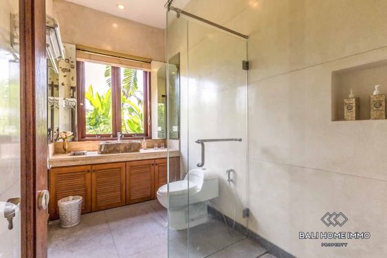 Image 12 from VILLA 4 KAMAR TIDUR YANG MENAWAN UNTUK DISEWAKAN DI BALI CANGGU