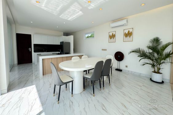Image 7 from Villa 4 Kamar Tidur Menawan Dijual di Seminyak