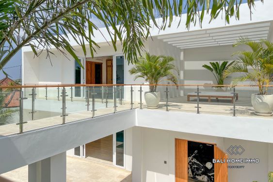 Image 10 from Villa 4 Kamar Tidur Menawan Disewakan dan Dijual Leasehold di Bali Pererenan Tumbak Bayuh