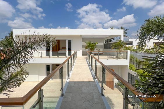 Image 11 from Villa 4 Kamar Tidur Menawan Disewakan dan Dijual Leasehold di Bali Pererenan Tumbak Bayuh