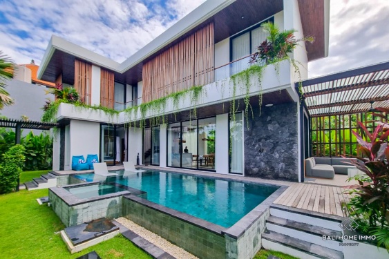 Image 1 from Charming 4 Bedroom Villa for Sale Leasehold in Bali Petitenget
