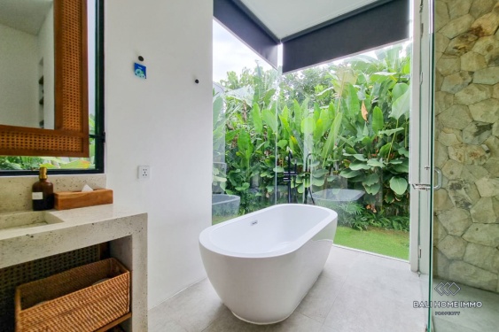 Image 19 from Charming 4 Bedroom Villa for Sale Leasehold in Bali Petitenget