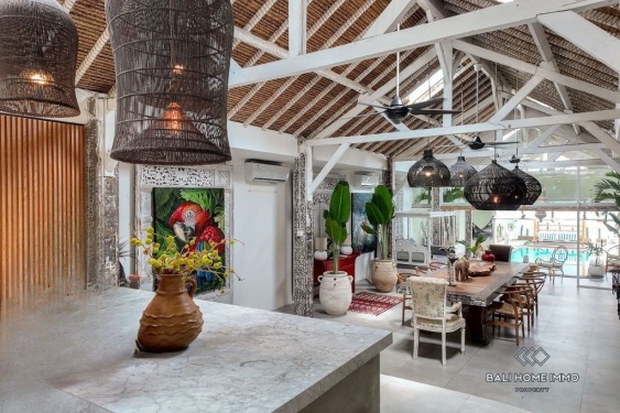 Image 16 from Charming 4 Bedroom Villa for Sale Leasehold in Cemagi