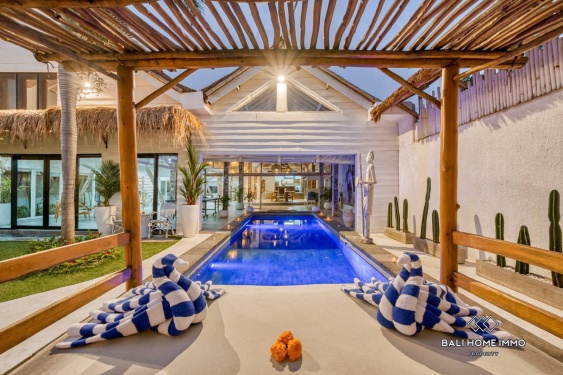 Image 2 from Charming 4 Bedroom Villa for Sale Leasehold in Cemagi