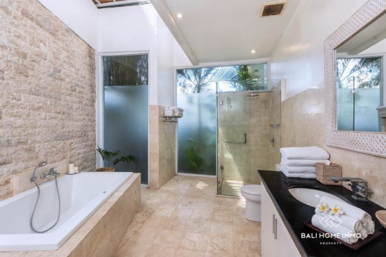 Image 17 from Charming 4-Bedroom Villa for Sale Strategically located in Berawa