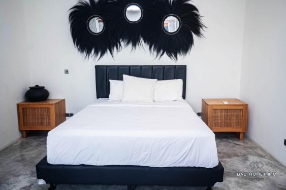 Image 10 from Charming 5 Bedroom Villa for Sale and Rent in Bali Umalas