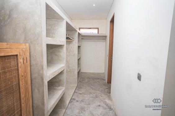 Image 16 from Charming 5 Bedroom Villa for Sale and Rent in Bali Umalas