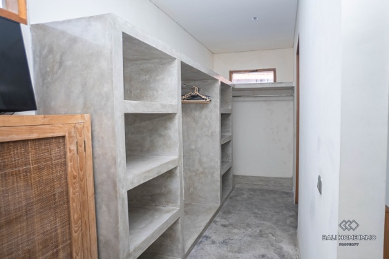 Image 17 from Charming 5 Bedroom Villa for Sale and Rent in Bali Umalas