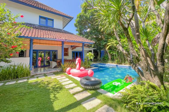 Image 2 from Charmante villa de 5 chambres à vendre au coeur de Seminyak Bali