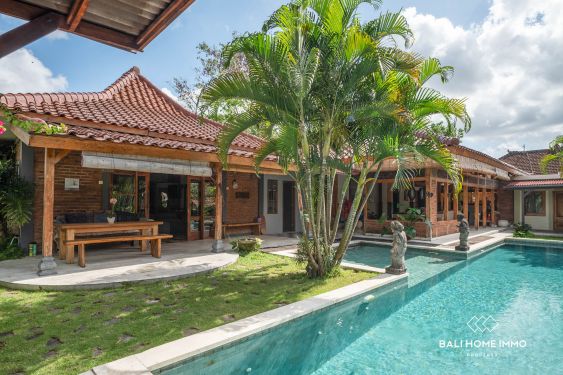Image 3 from Dijual Sewa Vila 5 Kamar Menawan dengan Pemandangan Sawah di Buduk Bali