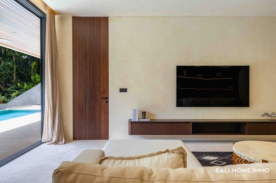 Image 7 from Villa de luxe de 4 + 1 chambres à vendre en location à Bali Pererenan Tumbak Bayuh