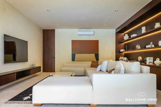 Image 6 from Villa de luxe de 4 + 1 chambres à vendre en location à Bali Pererenan Tumbak Bayuh