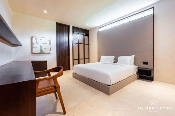 Image 17 from Villa de luxe de 4 + 1 chambres à vendre en location à Bali Pererenan Tumbak Bayuh