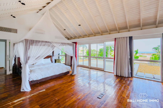 Image 12 from CLIFFSIDE 3 BEDROOM VILLA OVERLOOKING THE OCEAN FOR SALE FREEHOLD IN PANDAWA