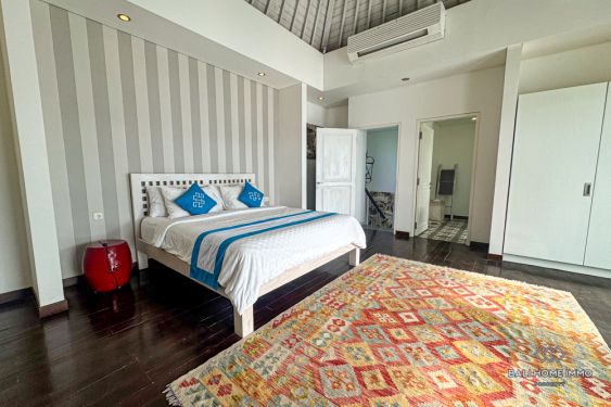 Image 11 from 3 Bedroom Villa for Sale Leasehold walking distance to Double Six Beach Bali