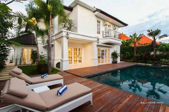 Image 1 from Colonial 3 Bedroom Villa for Rent in Bali Petitenget