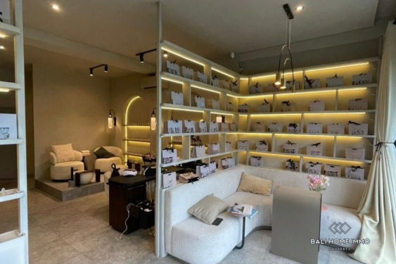 Image 3 from Espace commercial à louer à l'année à Canggu Berawa