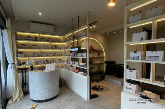 Image 2 from Espace commercial à louer à l'année à Canggu Berawa