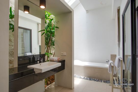 Image 11 from Dikontrakkan 2 Unit Villa 2 Kamar Tidur di Bali Seminyak