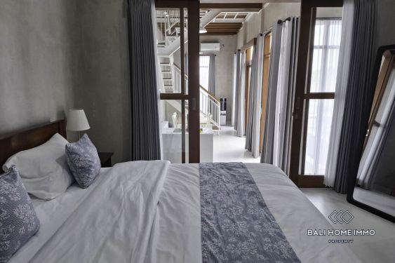 Image 9 from Vila Kontemporer 2 Kamar Tidur dengan Atap untuk Disewa di Ungasan