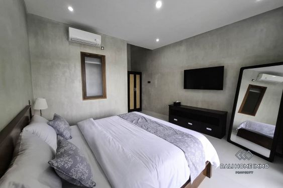Image 12 from Vila Kontemporer 2 Kamar Tidur dengan Atap untuk Disewa di Ungasan