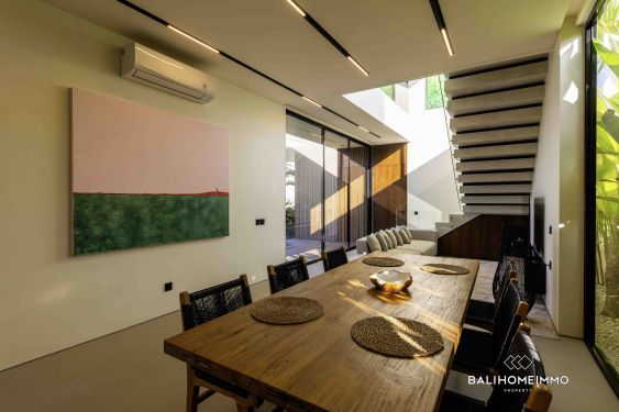 Image 7 from Villa contemporaine de 3 chambres avec vue à Padonan Canggu