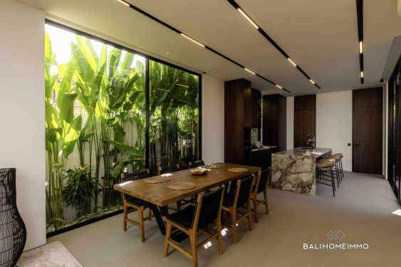 Image 6 from Villa contemporaine de 3 chambres avec vue à Padonan Canggu